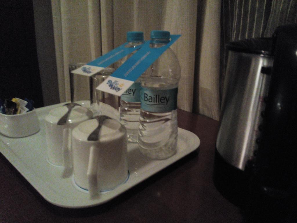 Hotel By The Way Mysuru Pokój zdjęcie